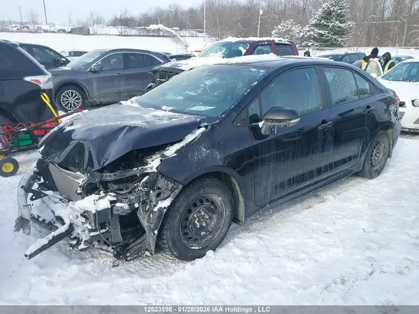 5YFB4MBE6NP129127 2022 TOYOTA COROLLA - Image 2