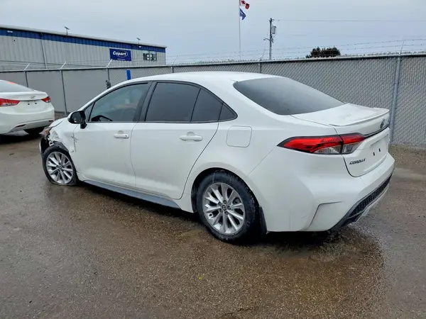 5YFB4MBE6NP134005 2022 TOYOTA COROLLA - Image 2