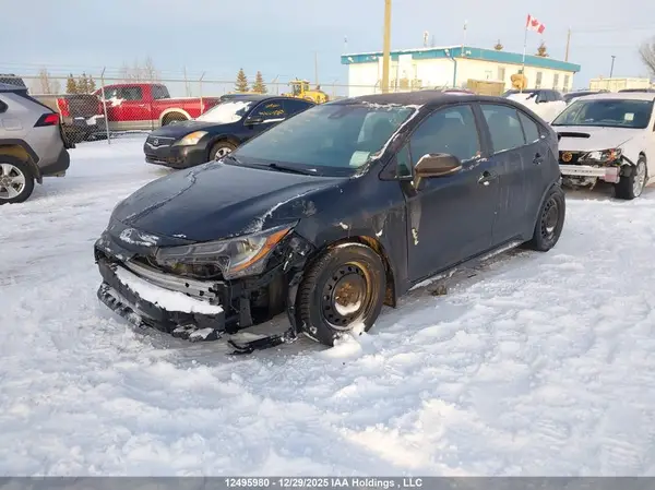 5YFB4MBE7NP100364 2022 TOYOTA COROLLA - Image 2