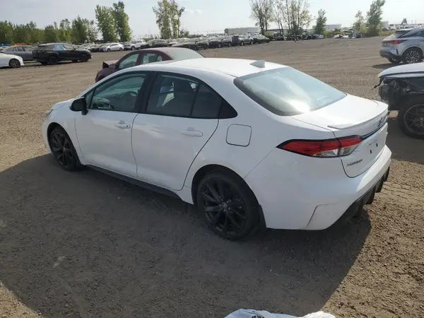 5YFB4MBE7RP170274 2024 TOYOTA COROLLA - Image 2