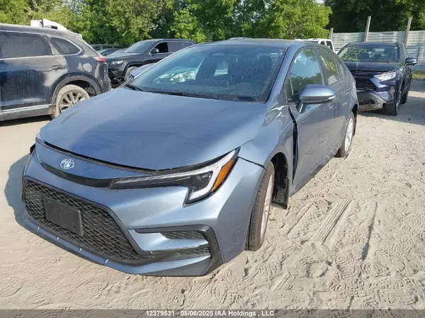 5YFB4MBE7SP241253 2025 TOYOTA COROLLA - Image 2
