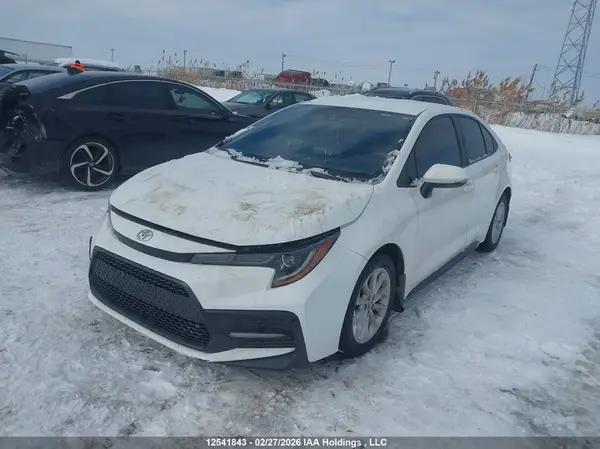 5YFB4MBE8NP103743 2022 TOYOTA COROLLA - Image 2