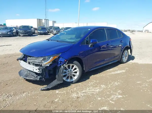 5YFB4MBE8NP124088 2022 TOYOTA COROLLA - Image 2