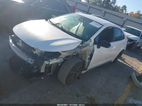 5YFB4MCE6RP199862 2024 TOYOTA COROLLA - Image 2