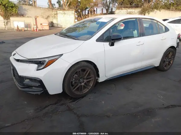 5YFB4MCE7RP182942 2024 TOYOTA COROLLA - Image 2