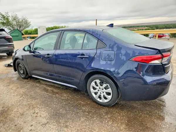 5YFB4MDE0PP012952 2023 TOYOTA COROLLA - Image 2