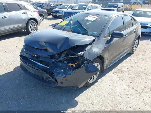 5YFB4MDE0PP030383 2023 TOYOTA COROLLA - Image 2