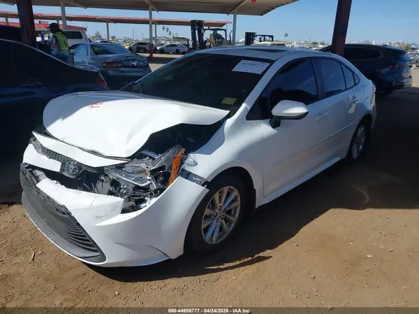 5YFB4MDE0RP084415 2024 TOYOTA COROLLA - Image 2