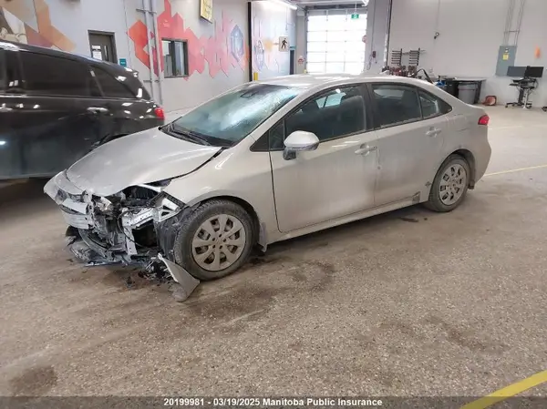 5YFB4MDE0RP085533 2024 TOYOTA COROLLA - Image 2