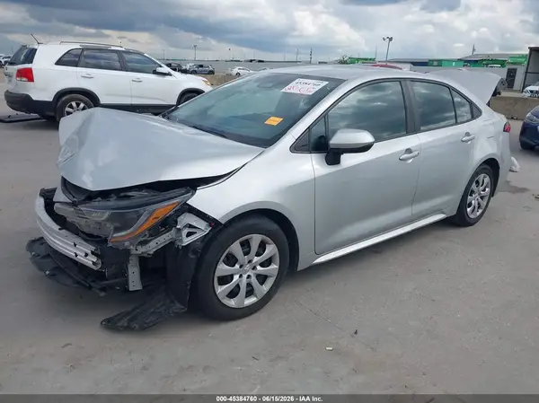 5YFB4MDE0RP092966 2024 TOYOTA COROLLA - Image 2