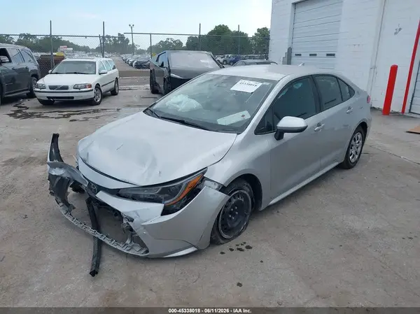 5YFB4MDE0RP099044 2024 TOYOTA COROLLA - Image 2