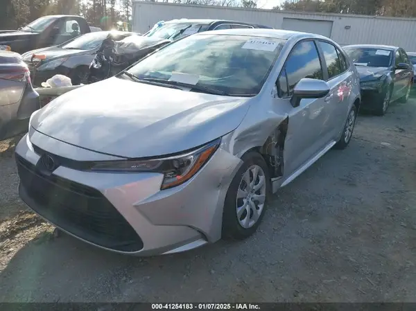 5YFB4MDE0RP103514 2024 TOYOTA COROLLA - Image 2