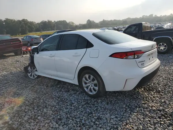 5YFB4MDE0RP105070 2024 TOYOTA COROLLA - Image 2