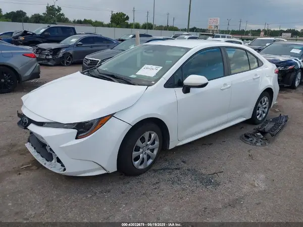 5YFB4MDE0RP106364 2024 TOYOTA COROLLA - Image 2