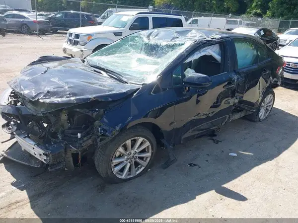 5YFB4MDE0RP106686 2024 TOYOTA COROLLA - Image 2