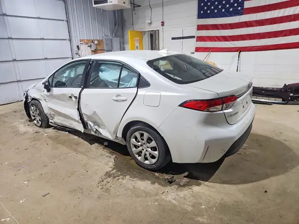 5YFB4MDE0RP112228 2024 TOYOTA COROLLA - Image 2