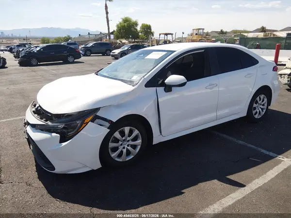 5YFB4MDE0RP113878 2024 TOYOTA COROLLA - Image 2