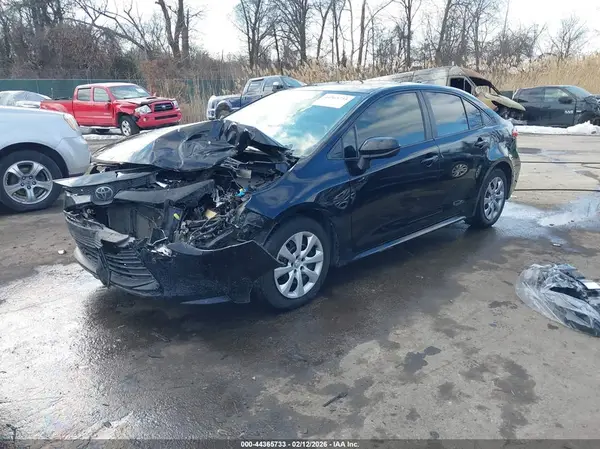 5YFB4MDE0RP119406 2024 TOYOTA COROLLA - Image 2
