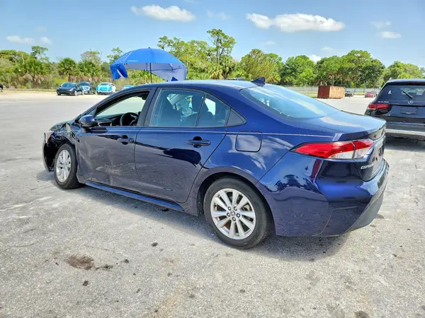 5YFB4MDE0RP120247 2024 TOYOTA COROLLA - Image 2