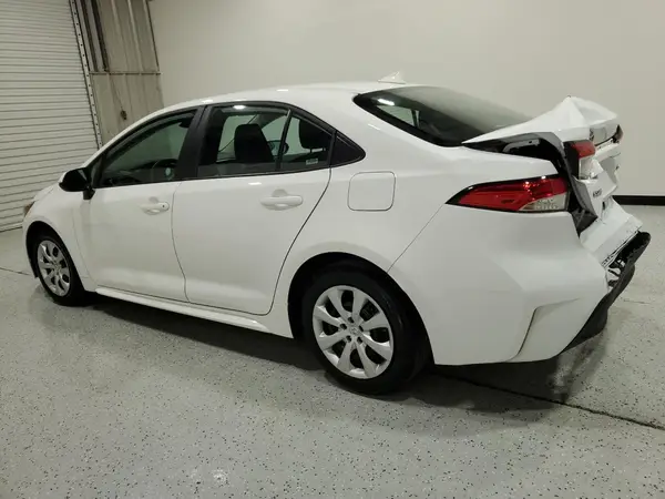 5YFB4MDE0RP124072 2024 TOYOTA COROLLA - Image 2