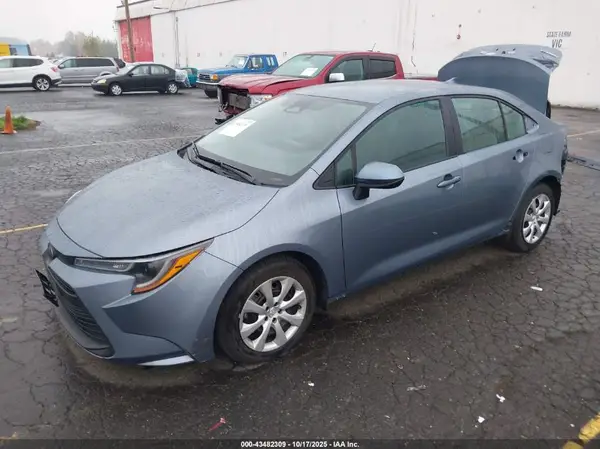 5YFB4MDE0RP141759 2024 TOYOTA COROLLA - Image 2
