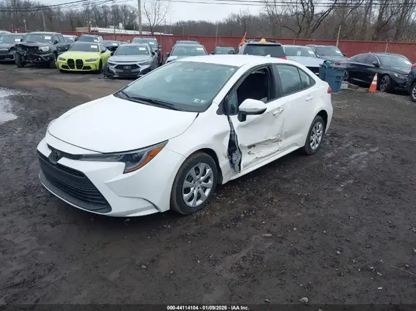 5YFB4MDE0RP147948 2024 TOYOTA COROLLA - Image 2