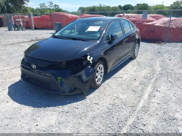 5YFB4MDE0RP172526 2024 TOYOTA COROLLA - Image 2