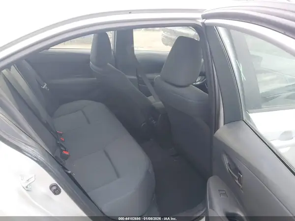 5YFB4MDE0RP174048 2024 TOYOTA COROLLA - Image 8