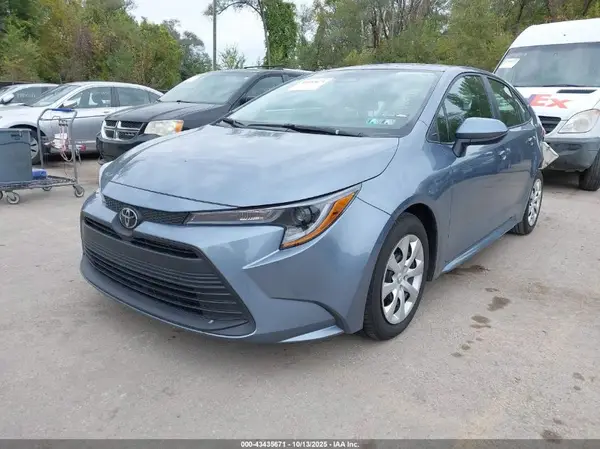 5YFB4MDE0RP174244 2024 TOYOTA COROLLA - Image 2