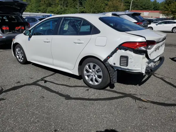 5YFB4MDE0RP177614 2024 TOYOTA COROLLA - Image 2