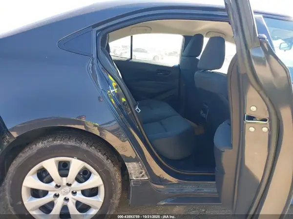 5YFB4MDE0RP180111 2024 TOYOTA COROLLA - Image 8