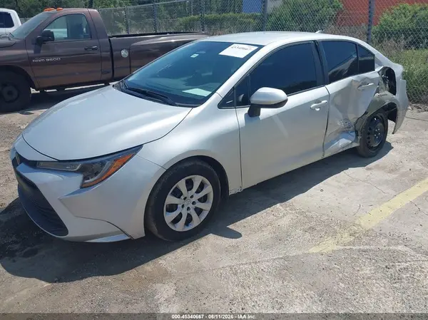5YFB4MDE0RP180805 2024 TOYOTA COROLLA - Image 2