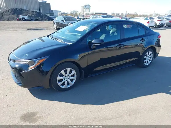 5YFB4MDE0RP199533 2024 TOYOTA COROLLA - Image 2
