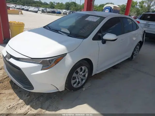 5YFB4MDE0RP199919 2024 TOYOTA COROLLA - Image 2