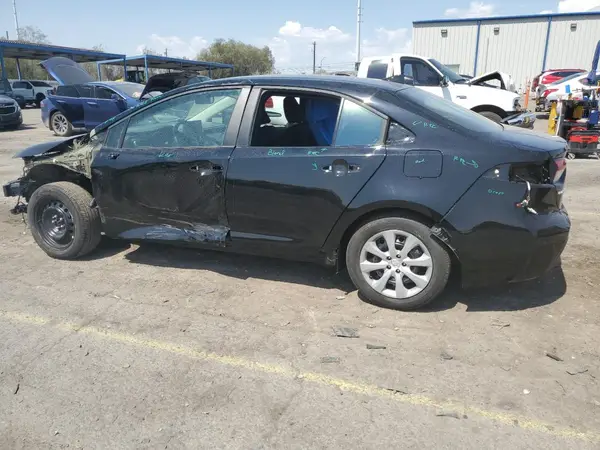 5YFB4MDE0RP208005 2024 TOYOTA COROLLA - Image 2