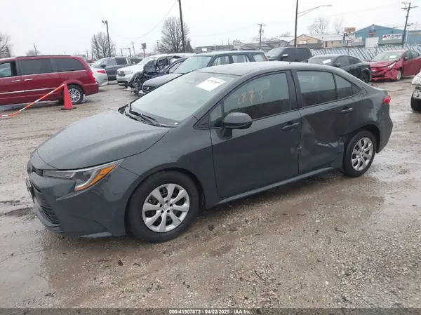 5YFB4MDE0RP208165 2024 TOYOTA COROLLA - Image 2
