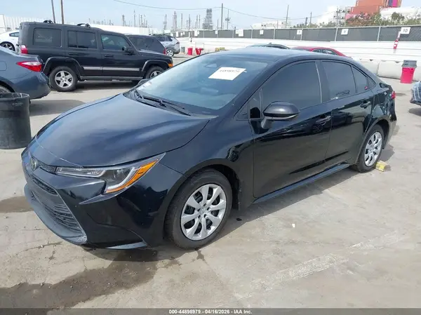 5YFB4MDE0RP210241 2024 TOYOTA COROLLA - Image 2