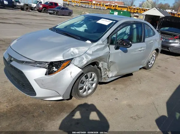 5YFB4MDE0RP211597 2024 TOYOTA COROLLA - Image 2