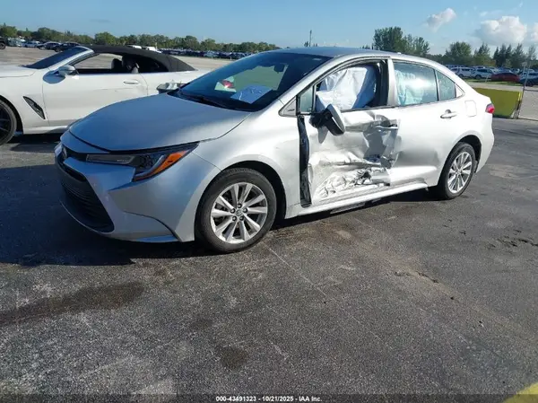 5YFB4MDE0RP216699 2024 TOYOTA COROLLA - Image 2