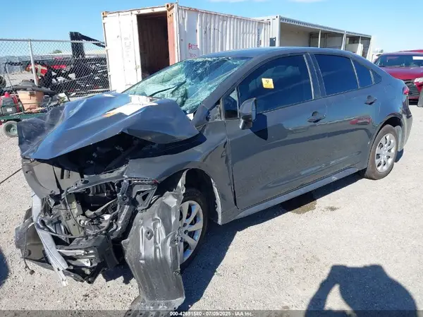 5YFB4MDE0RP221689 2024 TOYOTA COROLLA - Image 2