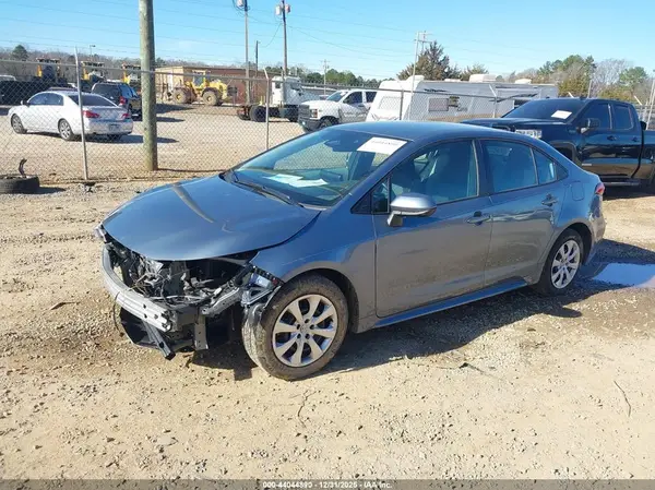5YFB4MDE0SP235260 2025 TOYOTA COROLLA - Image 2