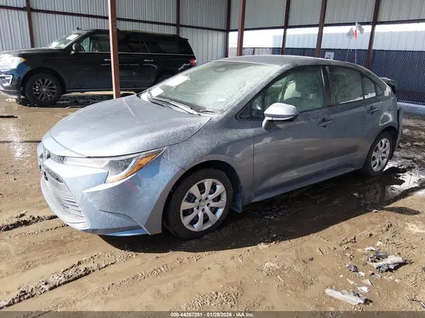 5YFB4MDE0SP246601 2025 TOYOTA COROLLA - Image 2