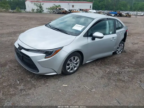 5YFB4MDE0SP259512 2025 TOYOTA COROLLA - Image 2