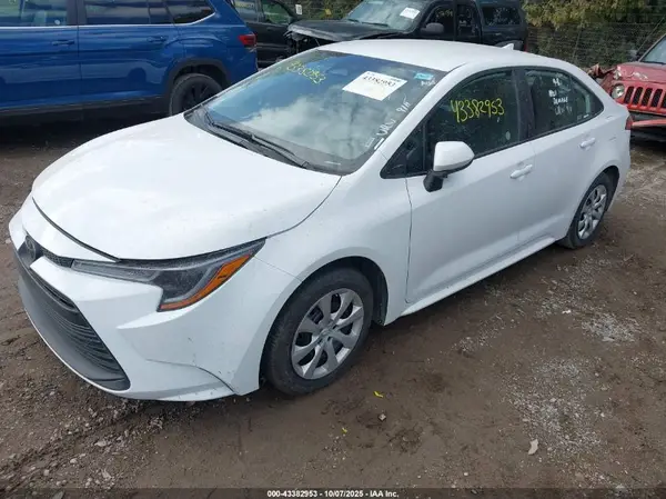 5YFB4MDE0SP274981 2025 TOYOTA COROLLA - Image 2