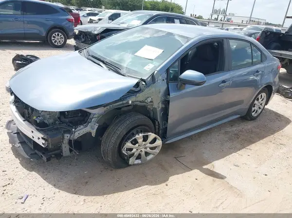 5YFB4MDE0SP284104 2025 TOYOTA COROLLA - Image 2