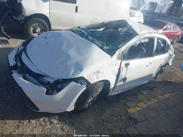 5YFB4MDE0SP285253 2025 TOYOTA COROLLA - Image 2