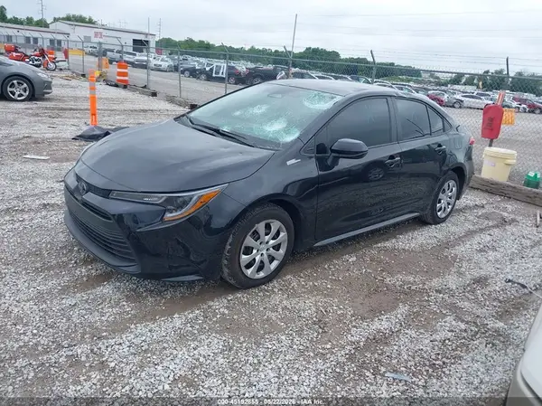 5YFB4MDE0SP286905 2025 TOYOTA COROLLA - Image 2