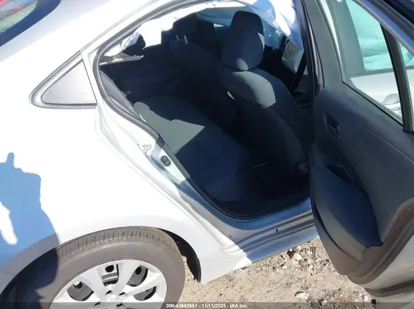 5YFB4MDE0SP313102 2025 TOYOTA COROLLA - Image 8