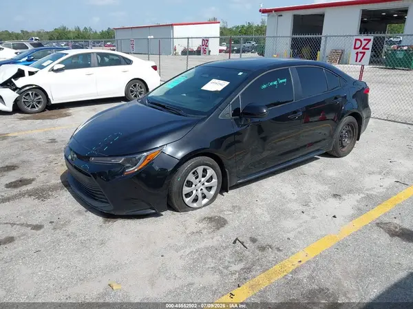 5YFB4MDE0SP326125 2025 TOYOTA COROLLA - Image 2