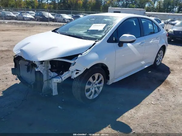 5YFB4MDE0SP341658 2025 TOYOTA COROLLA - Image 2